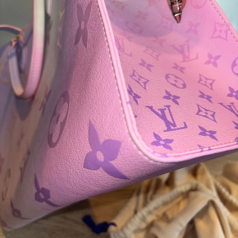 Louis Vuitton OnTheGo GM Sunrise Pastel - Picture 14 of 14